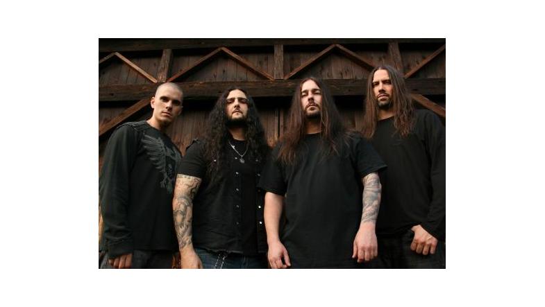 Se Kataklysm coverversion af Sacred Reich's "The American Way."