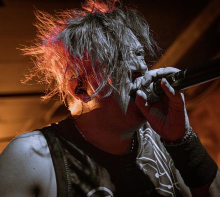 Forsanger Fear Factory.