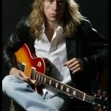 Interview med Diamon Head guitarist